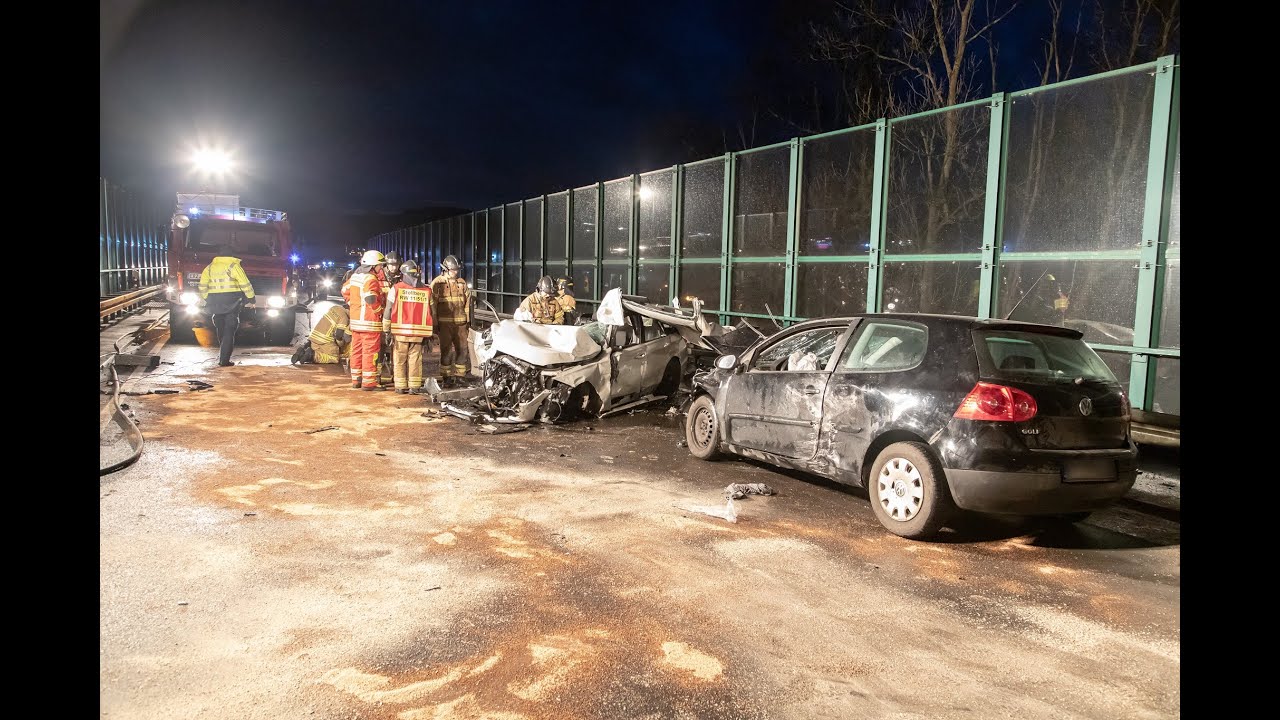 [HORROR-CRASH] SCHWERER UNFALL AUF DER B180 BEI STOLLBERG/ERZGEB. - YouTube