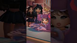 #POV: Your twin sister always got the attention but… #roblox #royalehigh #viral #blowup