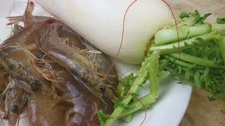 【美食强】很久没见过这种美食了“鲜虾萝卜饼”回忆小时候的味道、太香了！