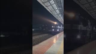 Furious honk dangerous speed WDM3A diesel loco mid night skip station #dieselengine #indianrailways