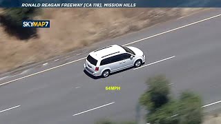 FULL CHASE: Driver in minivan leads LAPD on chase through San Fernando Valley