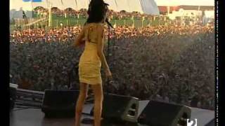 Amy Winehouse - Wake Up Alone (Live Madrid)