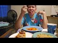 eating breakfast hash brown patties and pansit/beybs life in the US