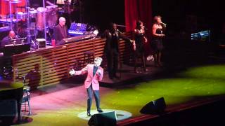Barry Manilow 02 Can't Smile Without You (The O2 Arena London 26/05/2014)