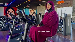 اول فلوق في قناتي تلقيت مع صديق طفولة لي شحال هذي ماشفتو ومشيت gym🏋🏻‍♀️وكلينا اكل سوري 🌯