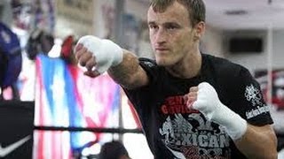 Featherweight Champion Evgeny Gradovich - Training at Wild Card