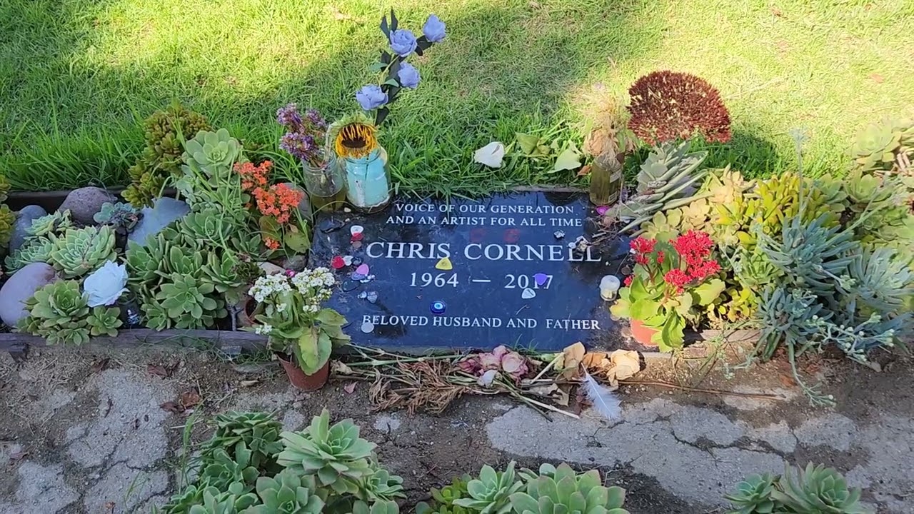 Visiting Chris Cornells Gravesite At Hollywood Forever Cemetery - YouTube