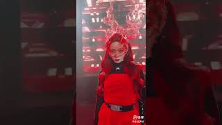 【🥢營業ing】孟美岐演唱會造型 / Meng Meiqi Chengdu Concert Look - 미기 댄스