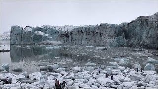 冰島冰山突崩塌！　賞冰遊客忙逃生躲海嘯