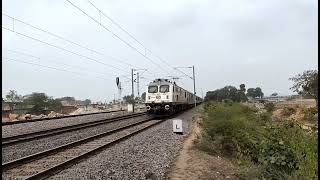 12269 - Hazrat Nizamuddin - Chennai Central Duronto Express..