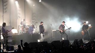 Little Illusion Machine - Arctic Monkeys with Miles Kane  @ Paris Zénith | by Isatagada