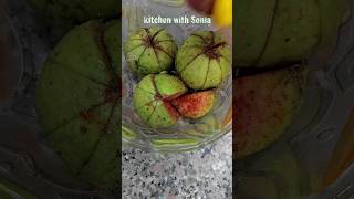 Guava masala #guavachaat #recipe #fruitcutting #cuttingvideo #kicthen #shorts