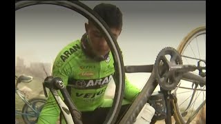 Con rifas, Brayan Esteban Malaver Samacá recauda fondos para ir a Italia y ser ciclista profesional