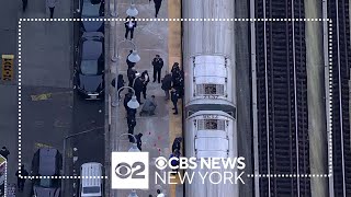 Multiple people shot on Bronx subway platform