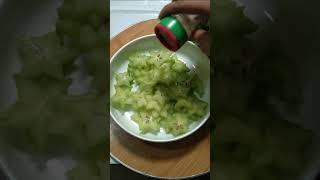 কামরাঙা মাখা || Kamranga Makha || Spicy Starfruit #shorts