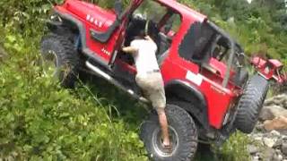 棄車逃亡~~救援記JEEP4X4 OFF ROAD