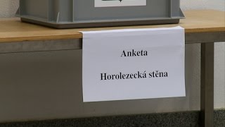 Novoměstští rozhodují o horolezecké stěně