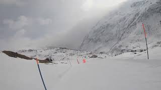 Andermatt, Switzerland🇨🇭 Ski from Gütsch to Andermatt - POV