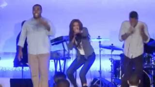 Michelle Williams - "If We Had Your Eyes" (Live: One Church International)