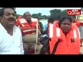 flood in odisha ବନ୍ୟା ବିପର୍ଯ୍ୟସ୍ତ ଅଞ୍ଚଳକୁ ଗଲେ ପର୍ଯ୍ୟଟକ ଭାବେ ଫେରିଆସିଲେ minister pramila mallik