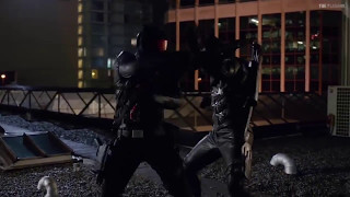 Arrow 5x15 Prometheus vs Vigilante