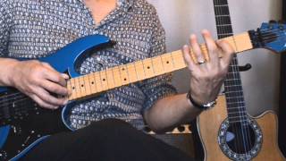 Guitar Lesson - Minor and major Pentatonic scales together – Michael Morioka