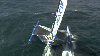 2016 - Le maxi trimaran Macif en nav'