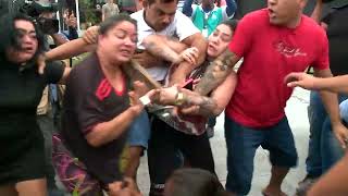 Barraco em frente à delegacia de Manaus entre familiares de vítima e suspeitos de homicídio