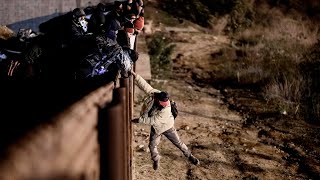 Democrats and Republicans trade barbs over migrant crisis on US border