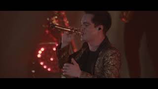 Panic! At The Disco - A Fever You Can't Sweat Out Medley (Live) [from the Death Of A Bachelor Tour]