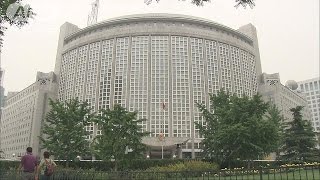 「真摯に謝罪すべき」談話受け中国外務省が抗議(15/08/15)