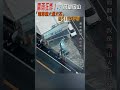 雷雨狂炸 高雄岡山「電桿爆大量火花」害518戶停電｜tvbs新聞 shorts@tvbsnews01