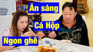 Buổi ăn sáng Gia Đình ngồi chung vui ghê .