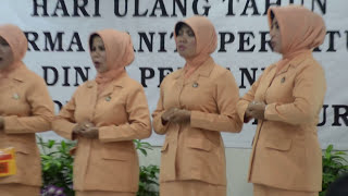 PADUAN SUARA DHARMA WANITA sekretariat DINAS PERTANIAN PROV JATIM