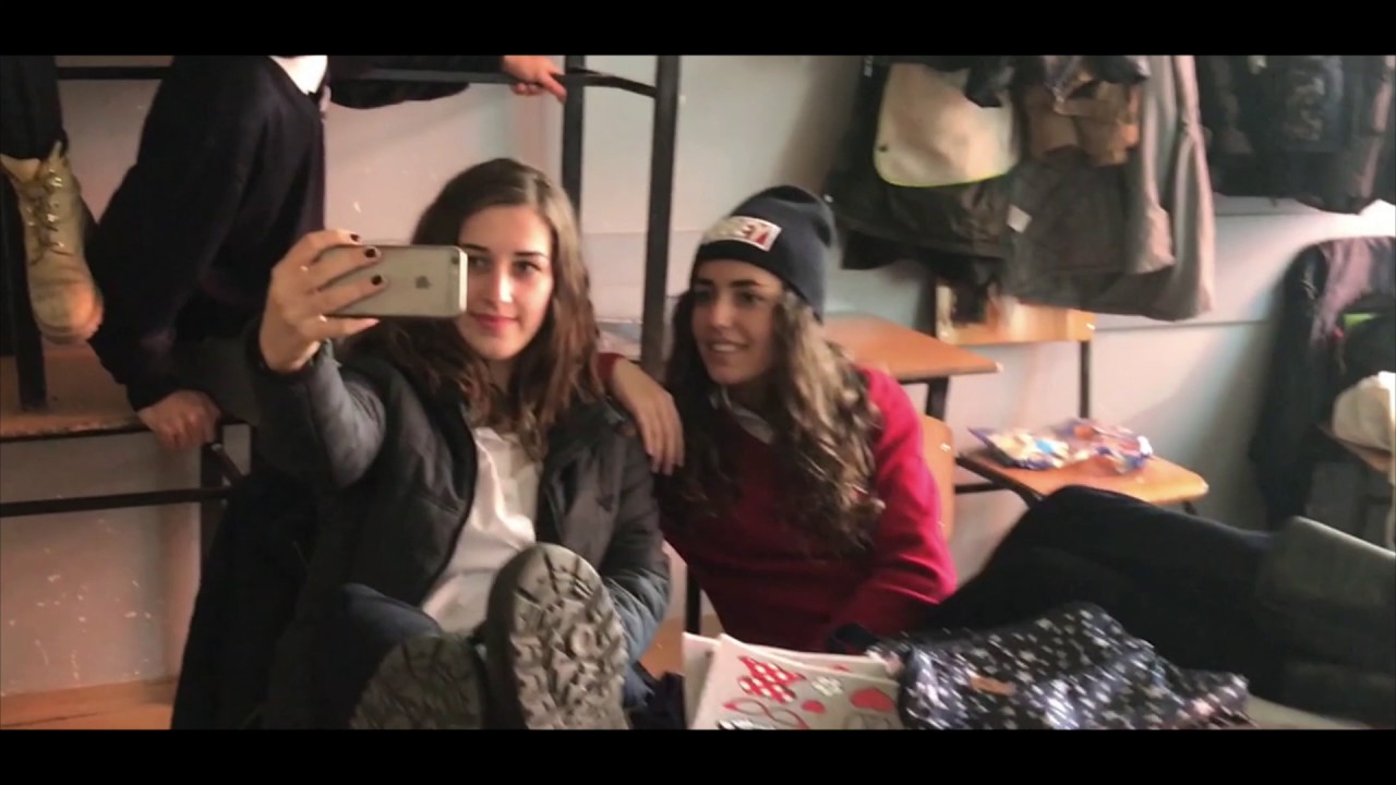 Themannequinchallenge Gjimnazi Xhevdet Doda Xii 10 Youtube