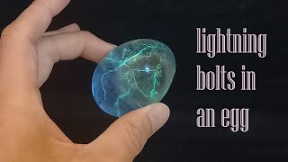 Make a lightning bolts in a resin egg：Resin Art