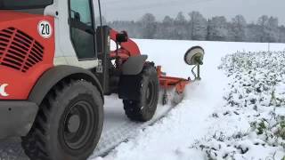 Bema 25 mit Atlas AR 75 im Schnee