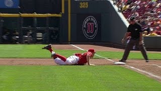 PIT@CIN: Frazier dives to make a fine stop at first