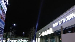 BATLIGHTS.COM 905 424-1818 searchlights hollywood beams skytracker Toronto Pasta Tutti Giorni Ajax