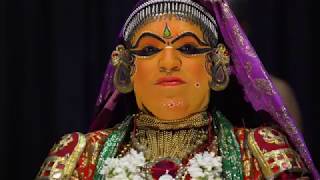 Meet the Locals - The Kathakali Dancer