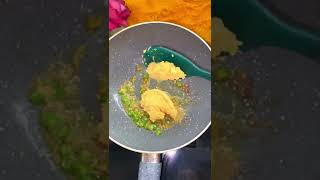 राजस्थानी मूँग दाल पराठा बनाने का सबसे असान तरिका । Moong Dal ka Paratha #shorts