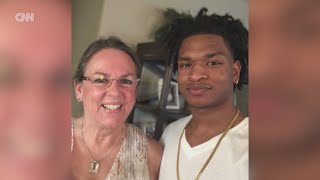 10 years since wrong-number text sparked viral Thanksgiving friendship
