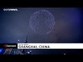 shanghai lichtkunstwerk aus 2.000 leuchtenden drohnen