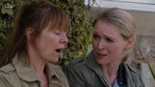 Rhona Tells Vanessa She Doesn't Need Her Help - Emmerdale