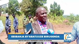 Ebibanja By’abatuuze e Buwaya  Birugenda,  Waliwo Abesomye Okubibalesa