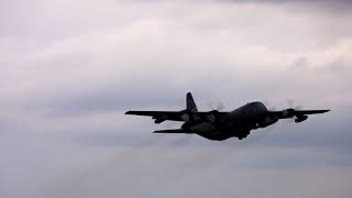 Super Rare: RCAF Lockheed C-130 Hercules Heavy Departure at Victoria International Airport YYJ.