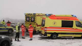 LKW verunfallt auf A72 - Schneetief verursacht viele Unfälle 08.01.2021