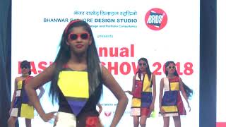 BRDS FASHION SHOW 2018 | Mondrian Blossoms Themed Collection