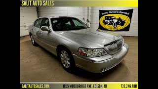 2009 Lincoln TownCar Signature Limited w/ ONLY 26,000 miles