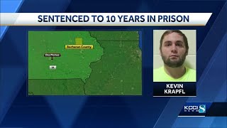 Iowa man sentenced to 10 years for chase that injured deputy